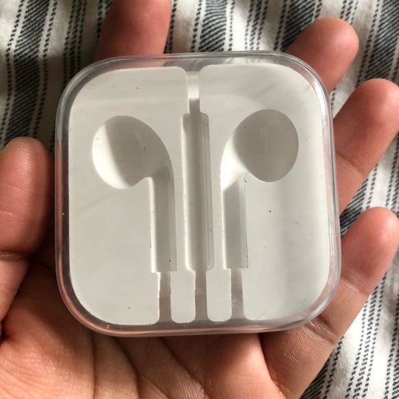 Apple Other - 🔴 Apple iPhone Earphones’s Box White EUC